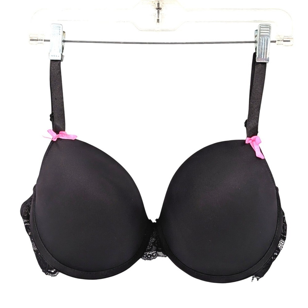 XOXO Black‎ Lace Trim Bra 36D Lightly Padded Underwire